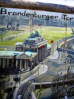 Berliner Mauer mit Graffiti Brandenburger Tor