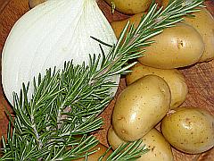Kartoffeln mit Gemüsezwiebel