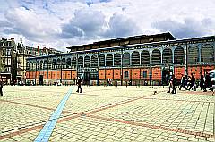 Marktplatz mit Markthalle von Limoges