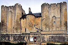 Foto einer mittelalterlichen Burg