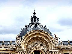 Kuppel über dem Portal des Petit Palais