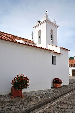 Dorfkirche in Alferce