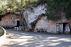 Verfallene Höhlen